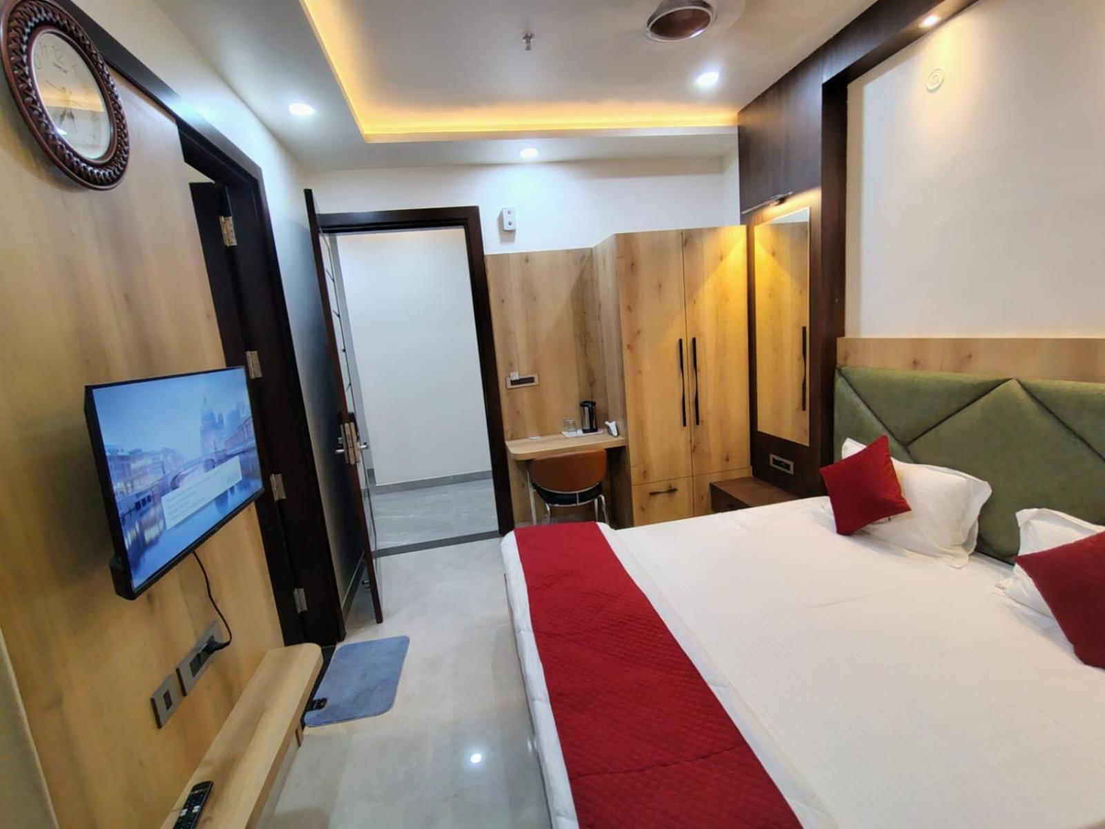 לקנאו Celebration Guest House מראה חיצוני תמונה